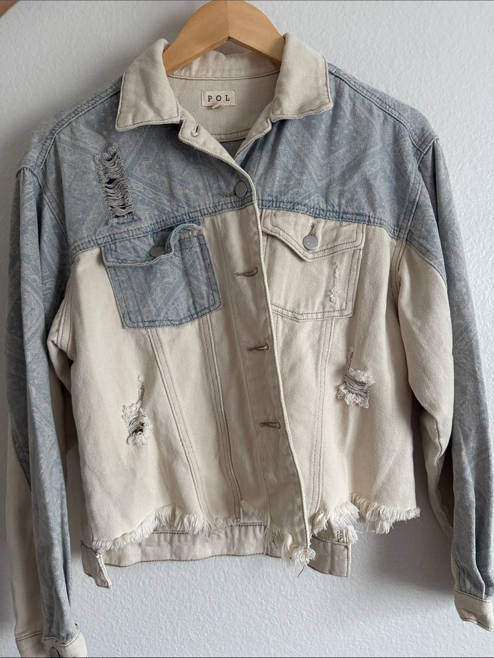Western Two-Tone Distressed Denim Jacket in Cream and Light Blue 100%cotton